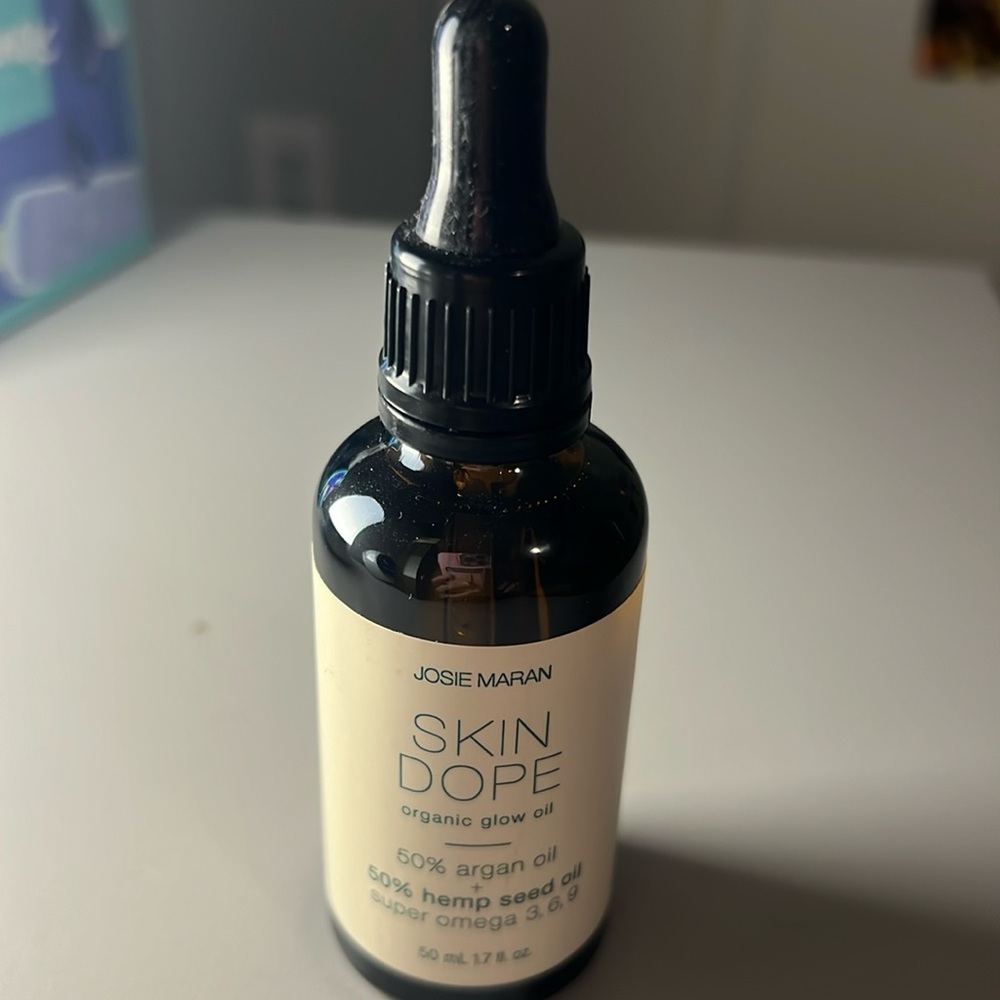 Josie Maran organic glow oil Argan oil/hemp seed oil